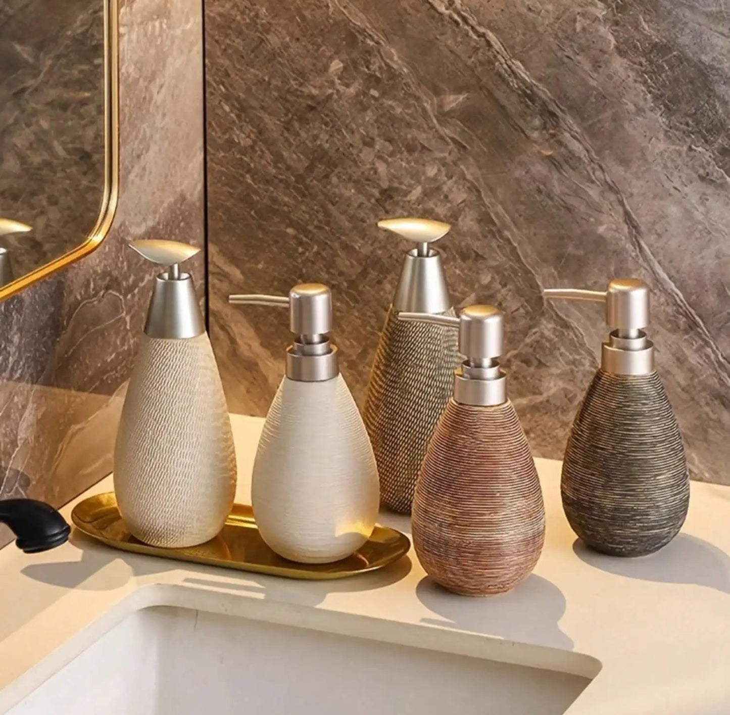 Ceramic Dispenser